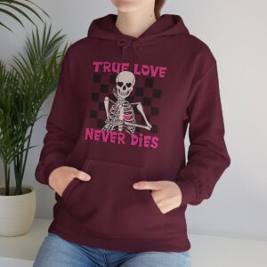 True Love Never Dies Unisex Heavy Blend™ Hooded Sweatshirt